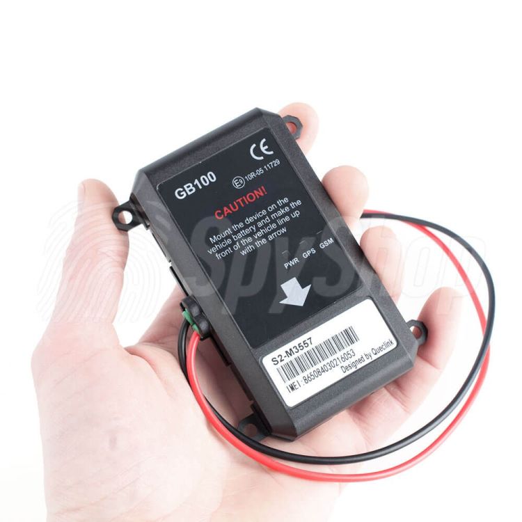 GPS tracking device for cars GB100 with real time locating system and route archive functions 