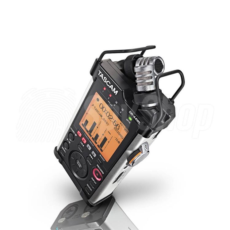Tascam DR-44WL – handheld audio recorder with a WiFi module