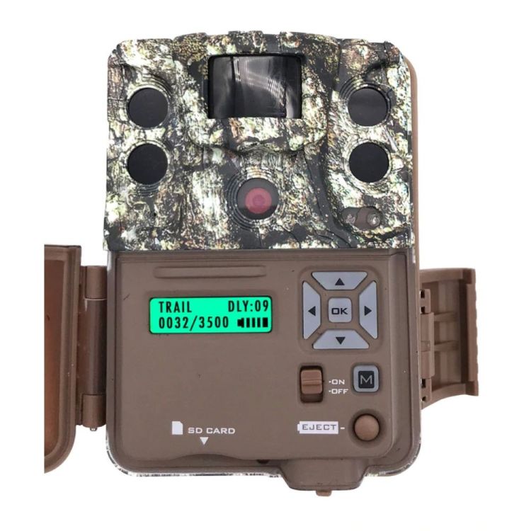 Browning Command Ops Elite photo trap - 18 Mpix, 0.3 s shutter, 21 m detection range