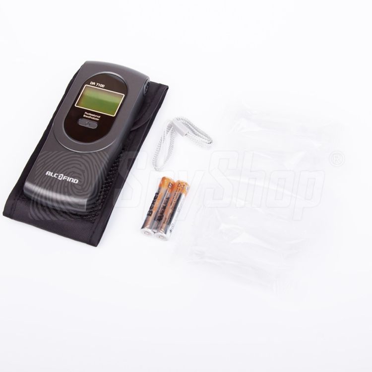 Best certified breathalyser AlcoFind DA-7100 / BACtrack Element