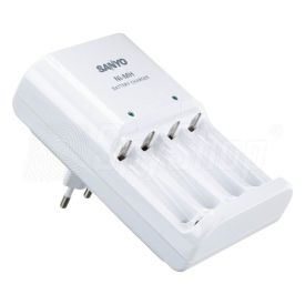 Sanyo charger for Eneloop AA batteries