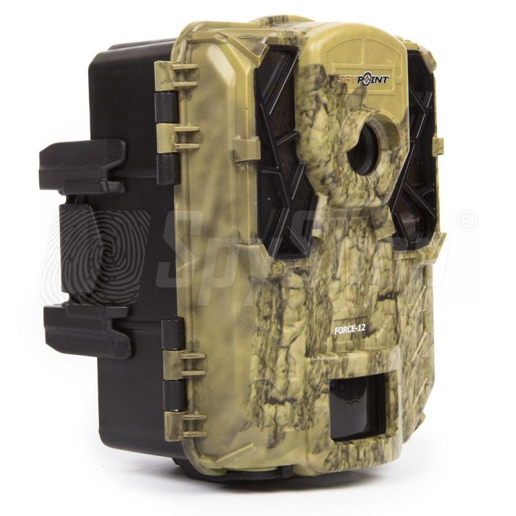 SpyPoint Force-12 hunting camera with a free configuration