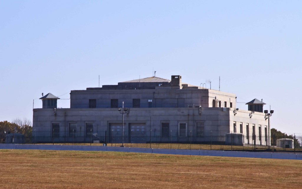 does fort knox do tours