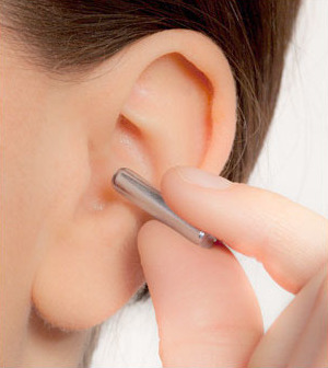 Wyciąganie bezprzewodowej mikrosłuchawki